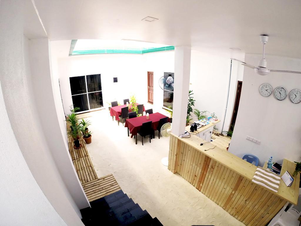 Royal Pearl Inn Maafushi Eksteriør billede