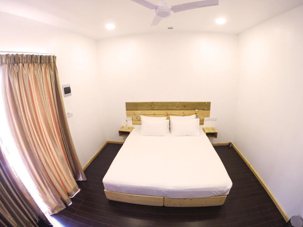 Royal Pearl Inn Maafushi Eksteriør billede