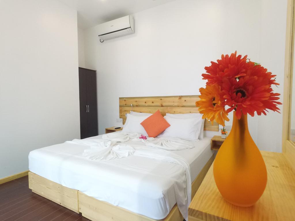 Royal Pearl Inn Maafushi Eksteriør billede